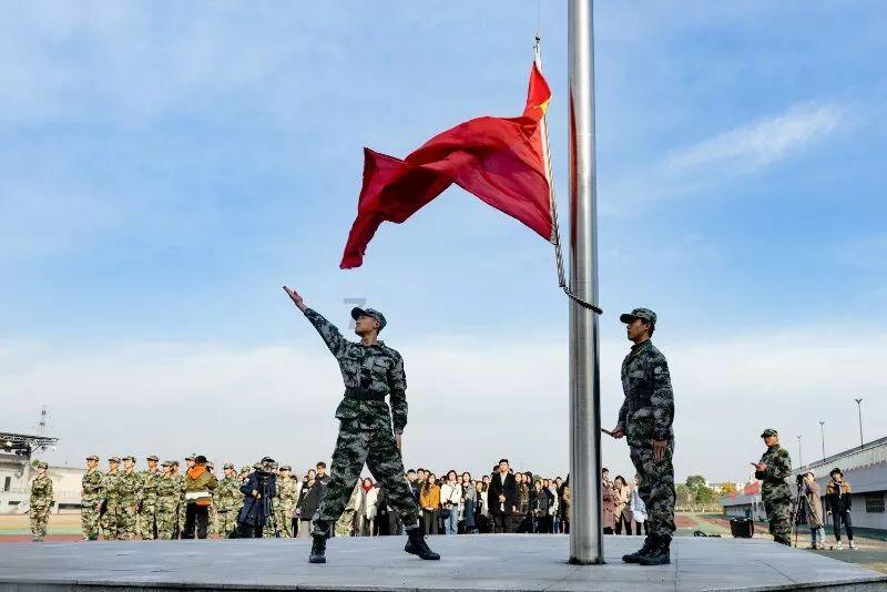 探索妈妈又把我一个人扔家里了烦死了她是不是不喜欢我?,解决你的困惑之路